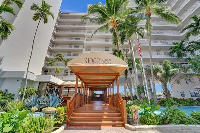 $1,099,000 | 3100 Northeast 48th Street, Unit 311, Fort Lauderdale, FL 33308