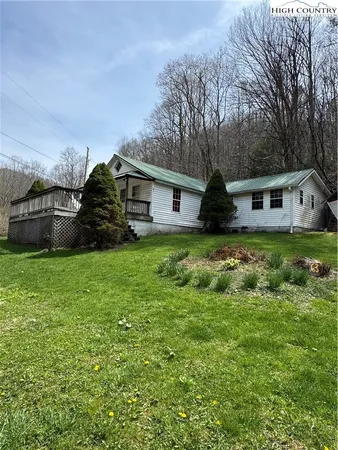 $250,000 | 63 Jeffrey Franklin Lane, Newland, NC 28657