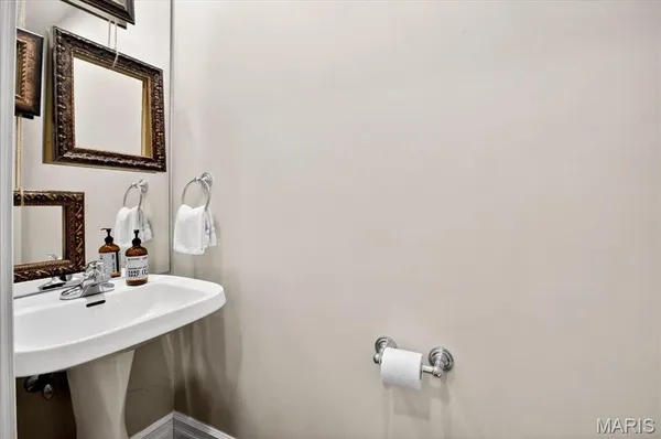 $600,000 | 2106 Babler Ridge Lane, Wildwood, MO 63038