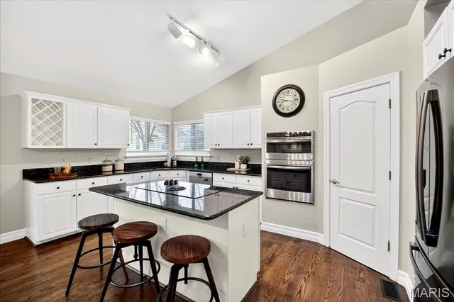 $600,000 | 2106 Babler Ridge Lane, Wildwood, MO 63038