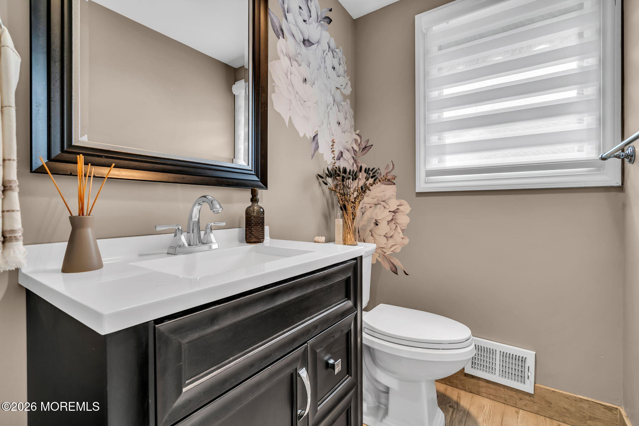 12 Meadowview Drive Colts Neck, NJ 07722 - Photo 26 of 56 30-web-or-mls-_CMP0411