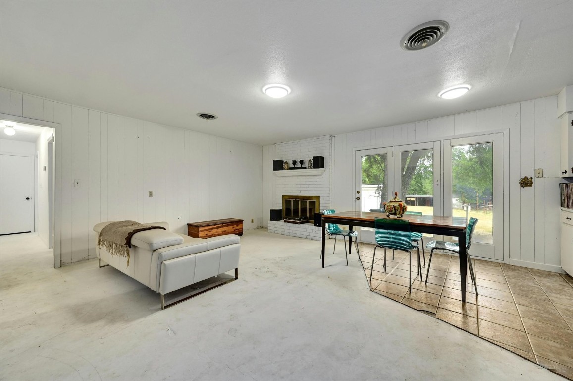 20 Pillow Road Sunset Valley, TX 78745 - Photo 9 of 27