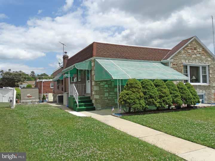 3125 Welsh Road Philadelphia, PA 19136 - Photo 1 of 12 Exterior Front