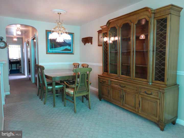 3125 Welsh Road Philadelphia, PA 19136 - Photo 3 of 12 Dining Room
