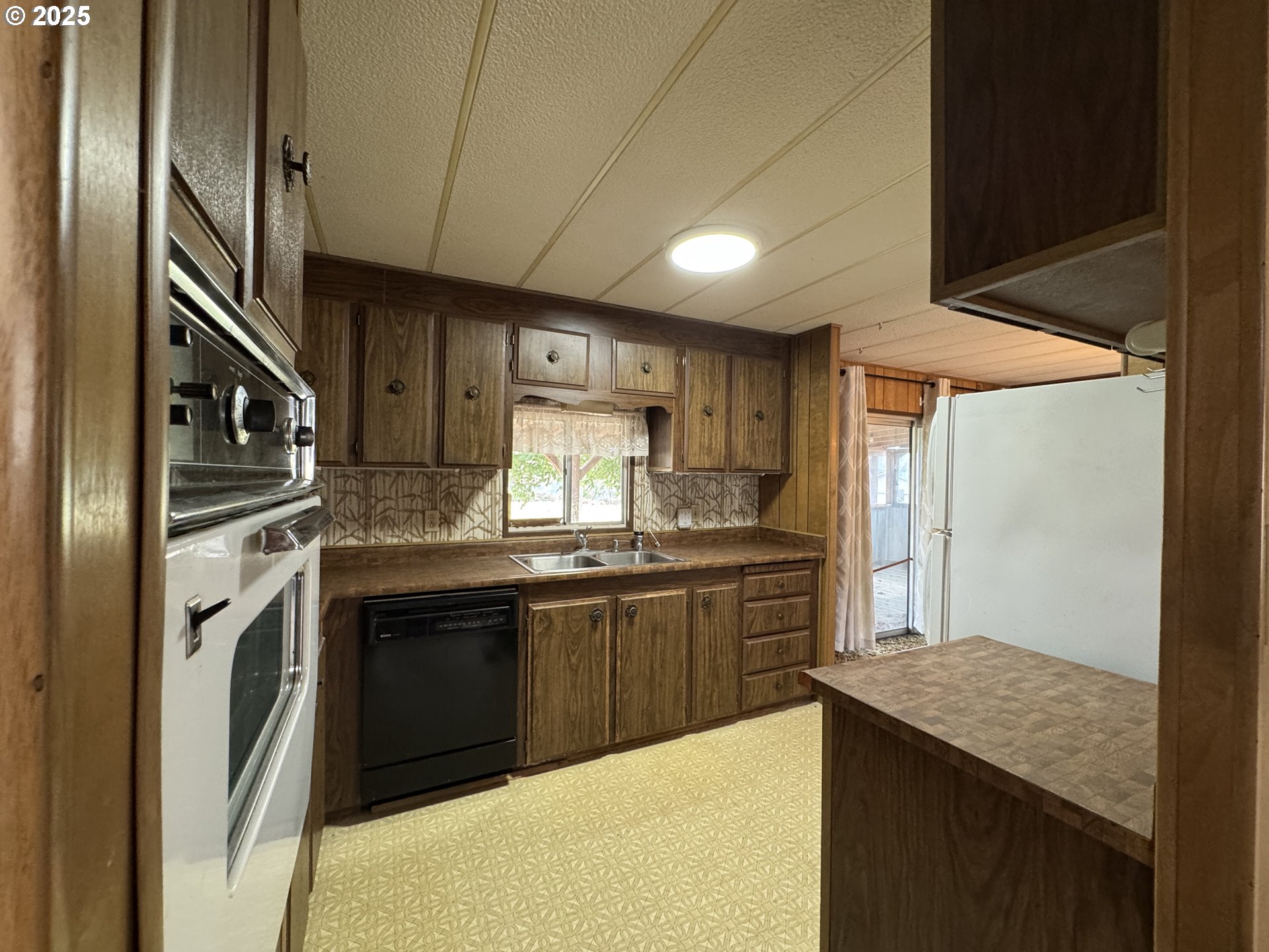 9230 State Route 14 Wishram, WA 98673 - Photo 26 of 47