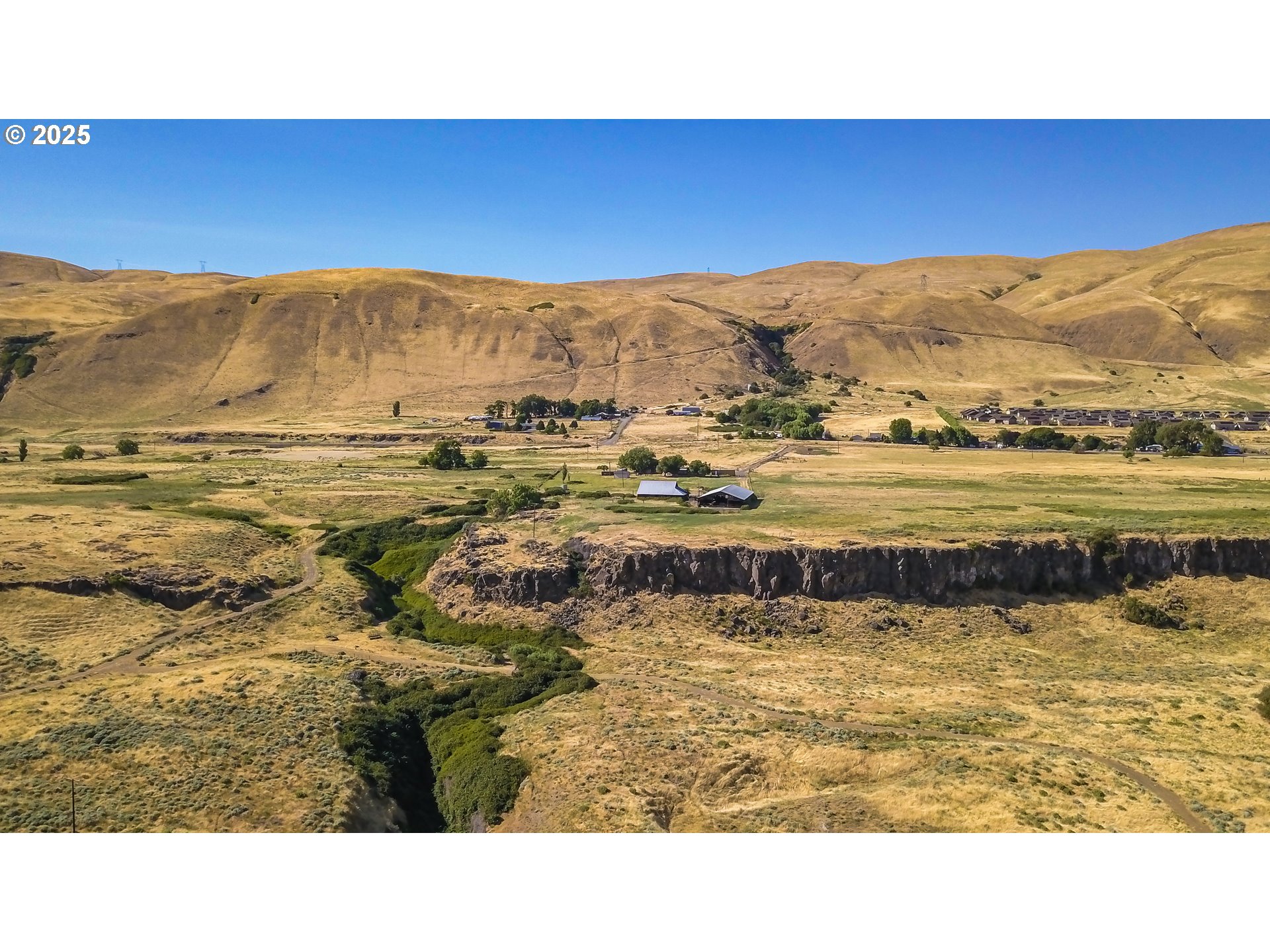 9230 State Route 14 Wishram, WA 98673 - Photo 9 of 47