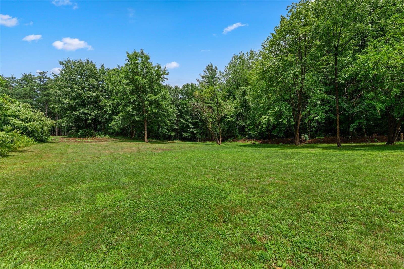 30 Thornton Road West Merrimack, NH 03054 - Photo 6 of 30 Gallery Image 6