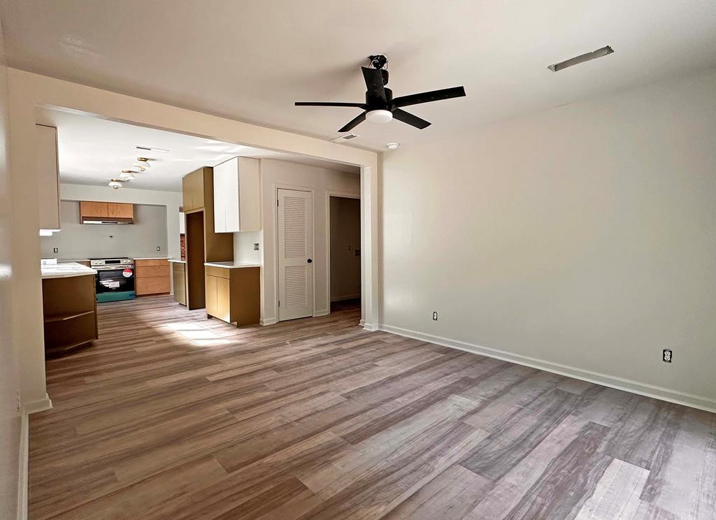 2033 Cains Sumter, SC 29154 - Photo 23 of 33 Gallery Image 23