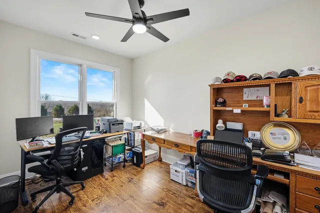 $950,000 | 1645 Old Lewisburg Highway, Columbia, TN 38401