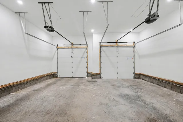 $950,000 | 1645 Old Lewisburg Highway, Columbia, TN 38401