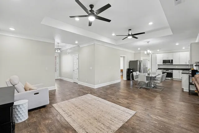 $950,000 | 1645 Old Lewisburg Highway, Columbia, TN 38401