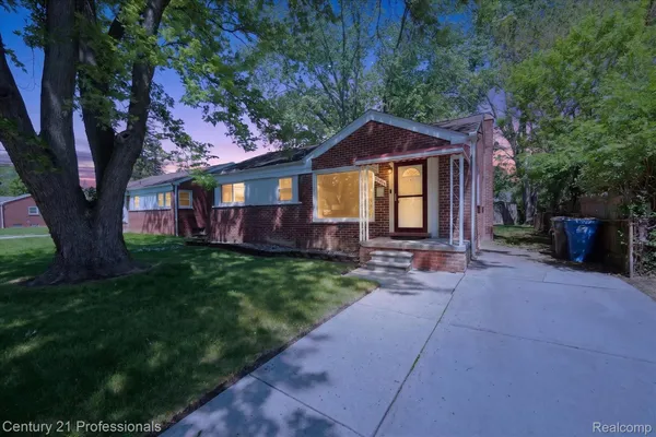 $149,900 | 28688 Emerson Street, Inkster, MI 48141