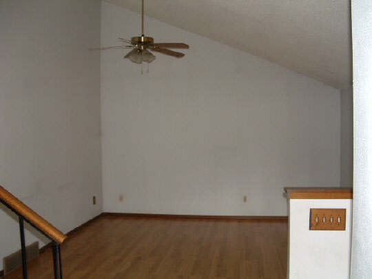 3003 Norway Pine Road Rockford, IL 61109 - Photo 3 of 11 Gallery Image 3