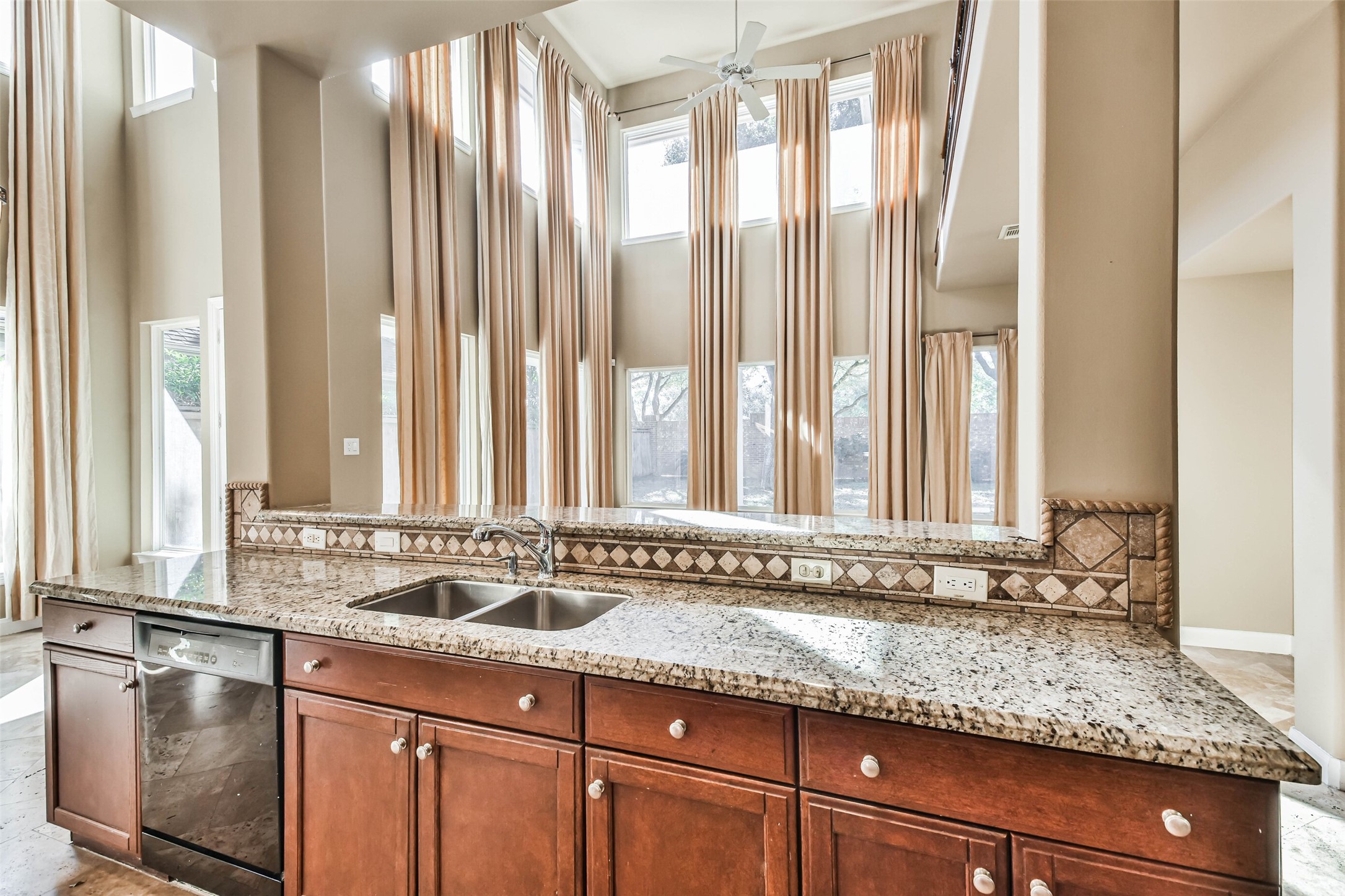 11511 Gallant Ridge Lane Houston, TX 77082 - Photo 17 of 50