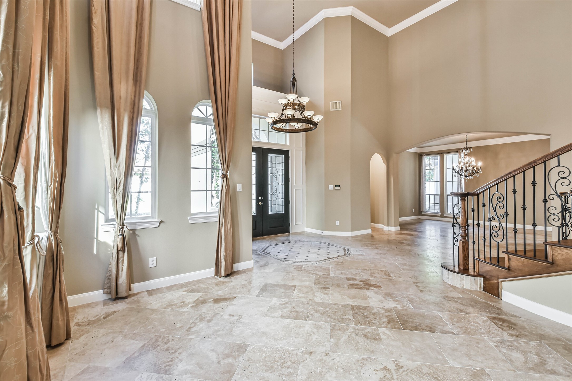 11511 Gallant Ridge Lane Houston, TX 77082 - Photo 7 of 50