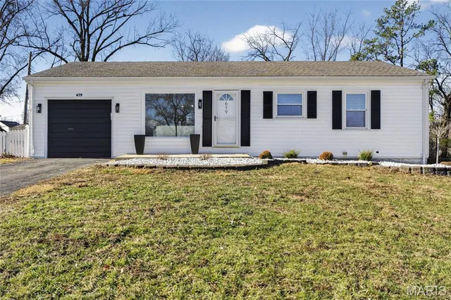 $350,000 | 619 Marcel Drive, Ballwin, MO 63011