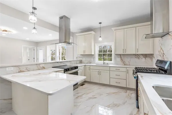 $699,900 | 1804 Gordon Street, Rome, GA 30161