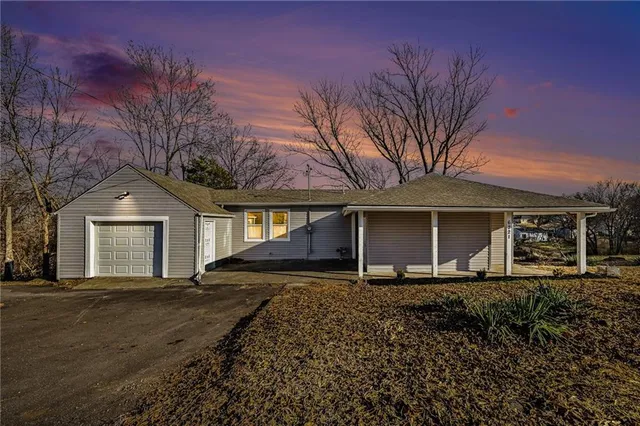 $290,000 | 6221 North Wheeling Avenue, Kansas City, MO 64119