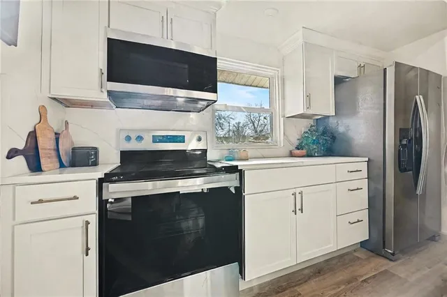 $290,000 | 6221 North Wheeling Avenue, Kansas City, MO 64119