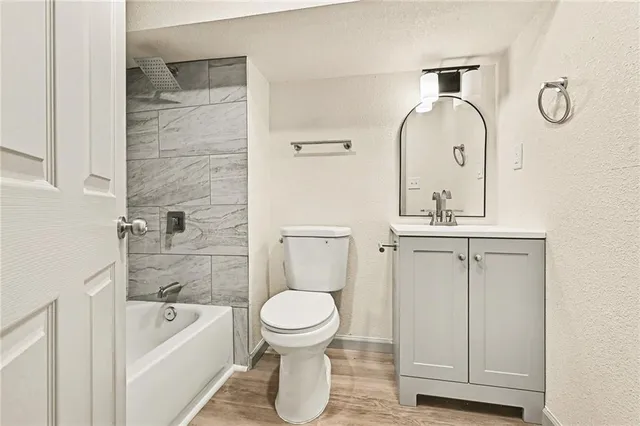 $290,000 | 6221 North Wheeling Avenue, Kansas City, MO 64119