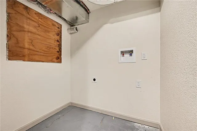 $290,000 | 6221 North Wheeling Avenue, Kansas City, MO 64119