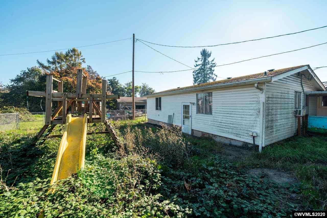 313 Northeast South Nebergall Loop Albany, OR 97321 - Photo 35 of 38