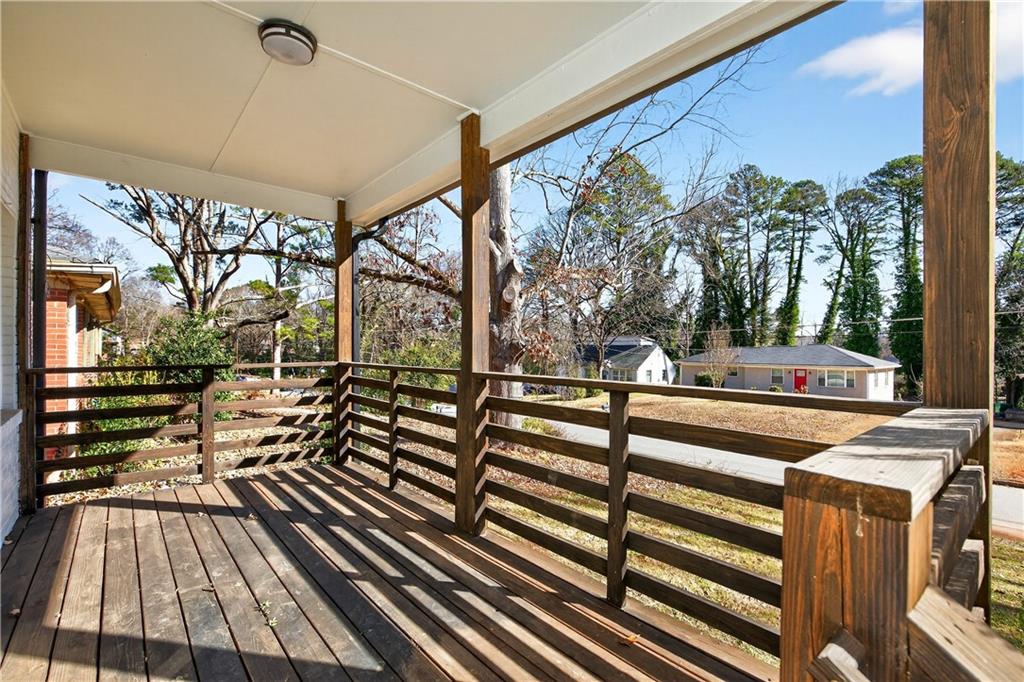 2085 Dellwood Place Decatur, GA 30032 - Photo 3 of 34