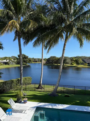 $2,595,000 | 18145 Southeast Heritage Drive, Tequesta, FL 33469