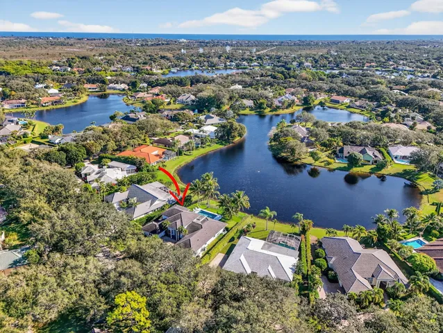 $2,595,000 | 18145 Southeast Heritage Drive, Tequesta, FL 33469