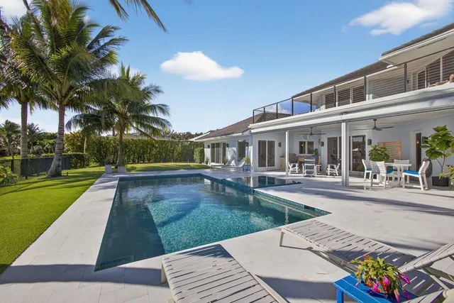 $2,595,000 | 18145 Southeast Heritage Drive, Tequesta, FL 33469