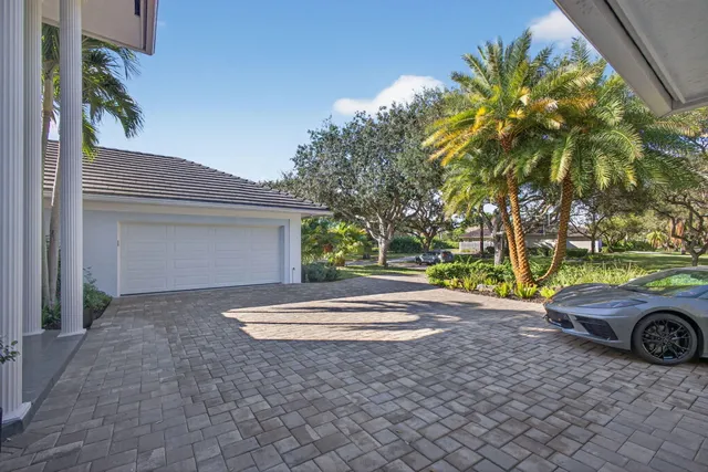 $2,595,000 | 18145 Southeast Heritage Drive, Tequesta, FL 33469