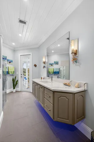 $2,595,000 | 18145 Southeast Heritage Drive, Tequesta, FL 33469