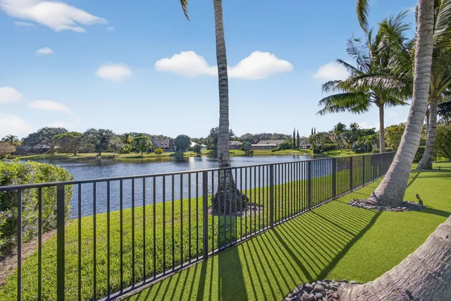 $2,595,000 | 18145 Southeast Heritage Drive, Tequesta, FL 33469