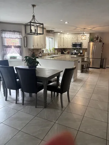 $850,000 | 51 Zion Hill Road, Salem, NH 03079