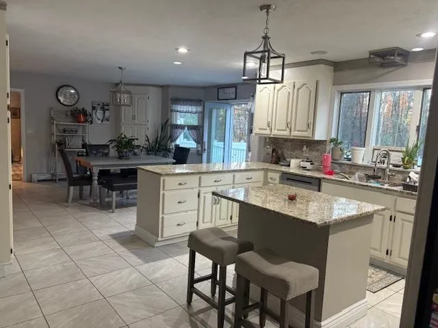 $850,000 | 51 Zion Hill Road, Salem, NH 03079