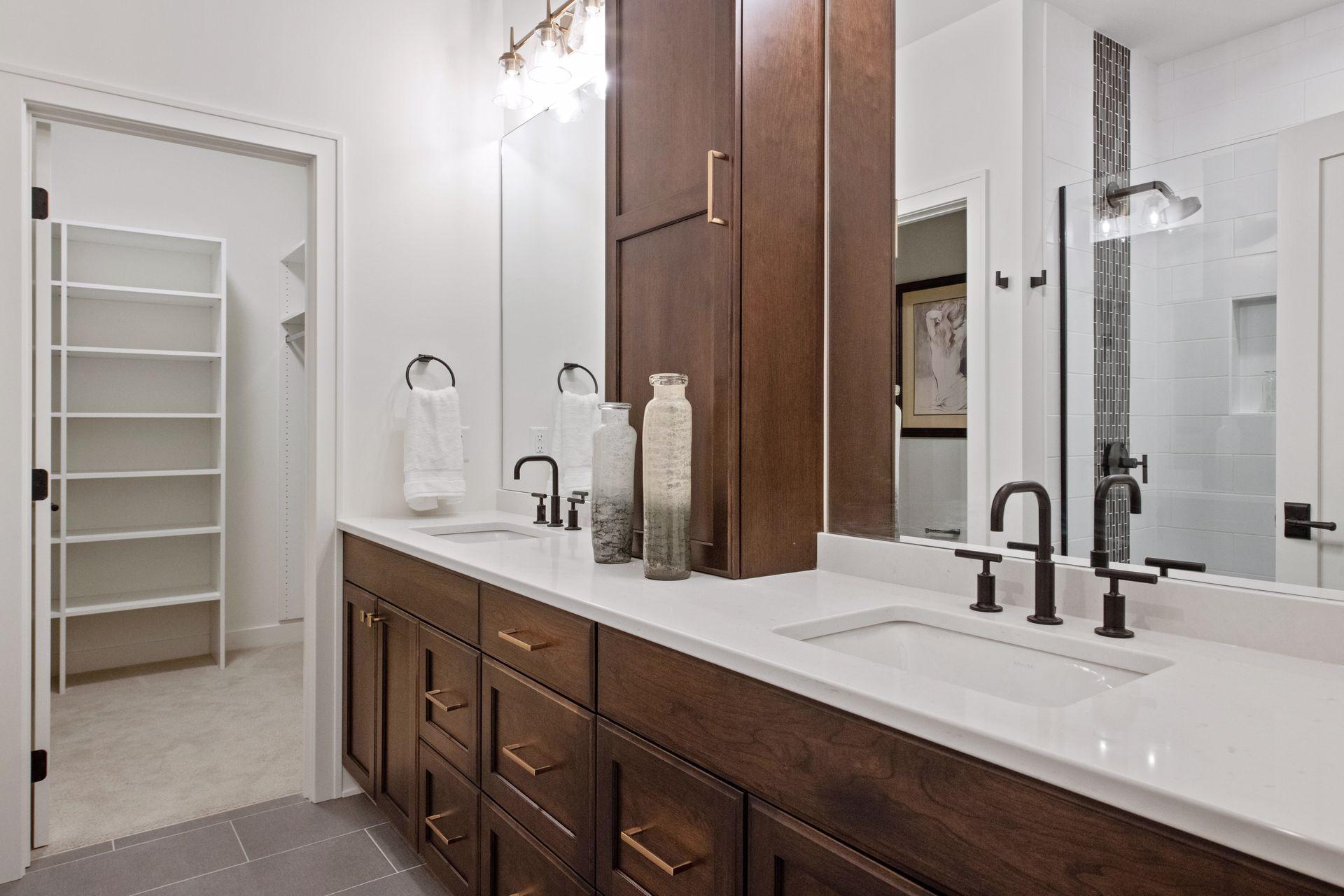8144 Eden Prairie Road Eden Prairie, MN 55347 - Photo 15 of 30 Gallery Image 15