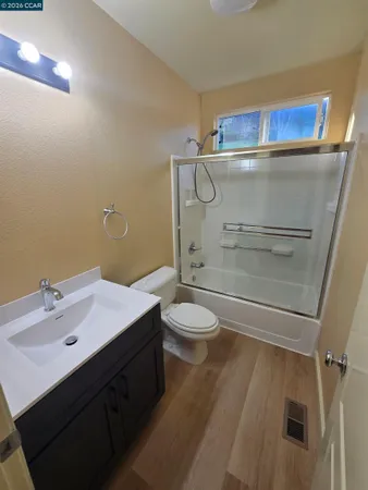 $4,000 | 894 Bridgeway Circle, El Sobrante, CA 94803