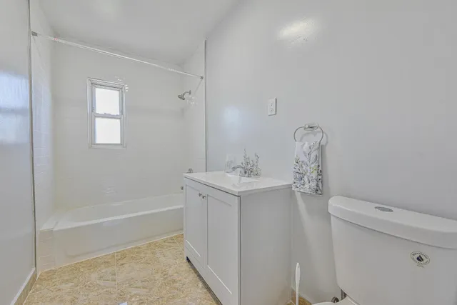 $1,188,000 | 150-01 Horace Harding Expressway | Queensboro Hill