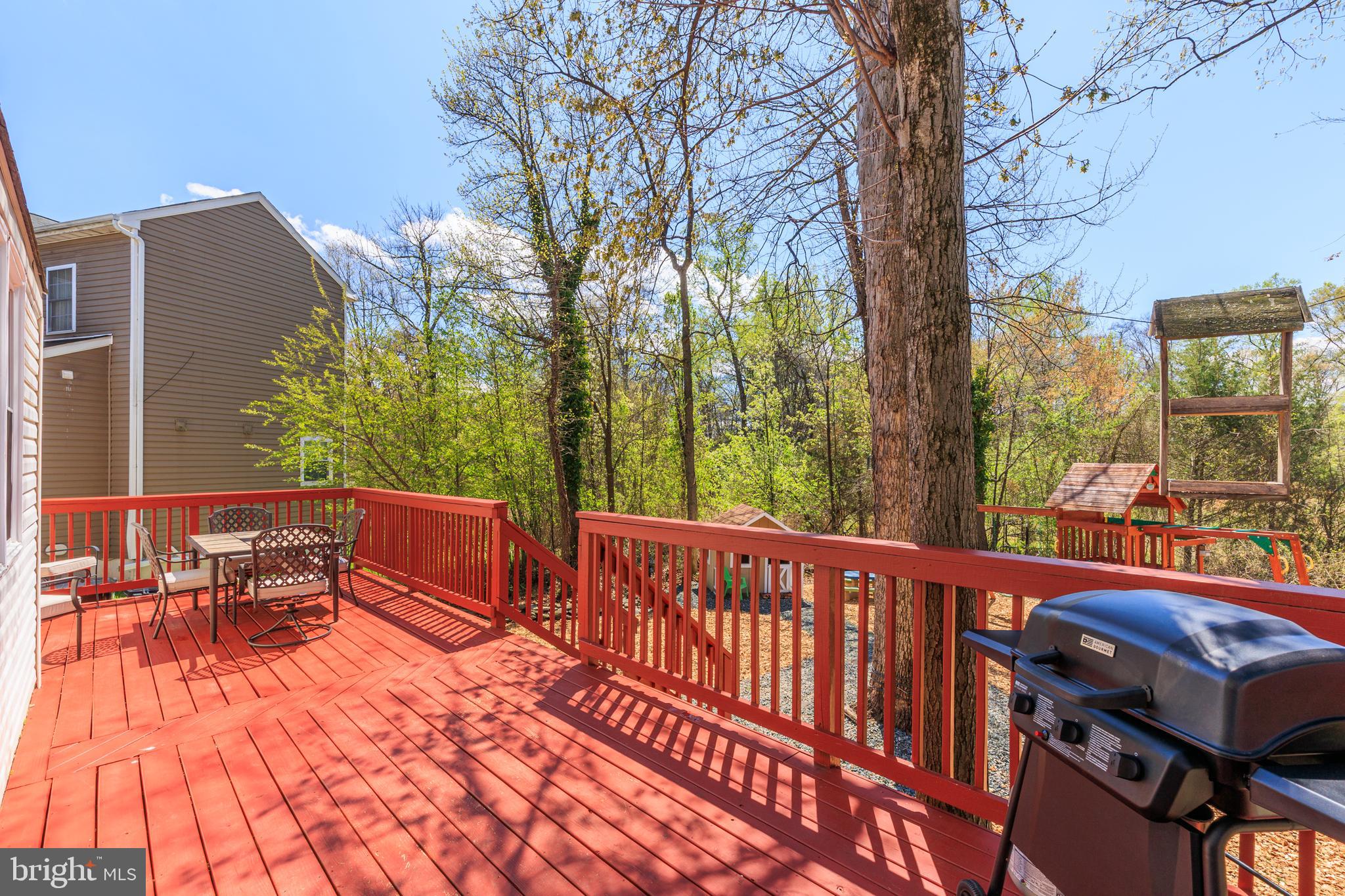 7213 Waterloo Pass Elkridge, MD 21075 - Photo 36 of 60 a view of balcony with chairs