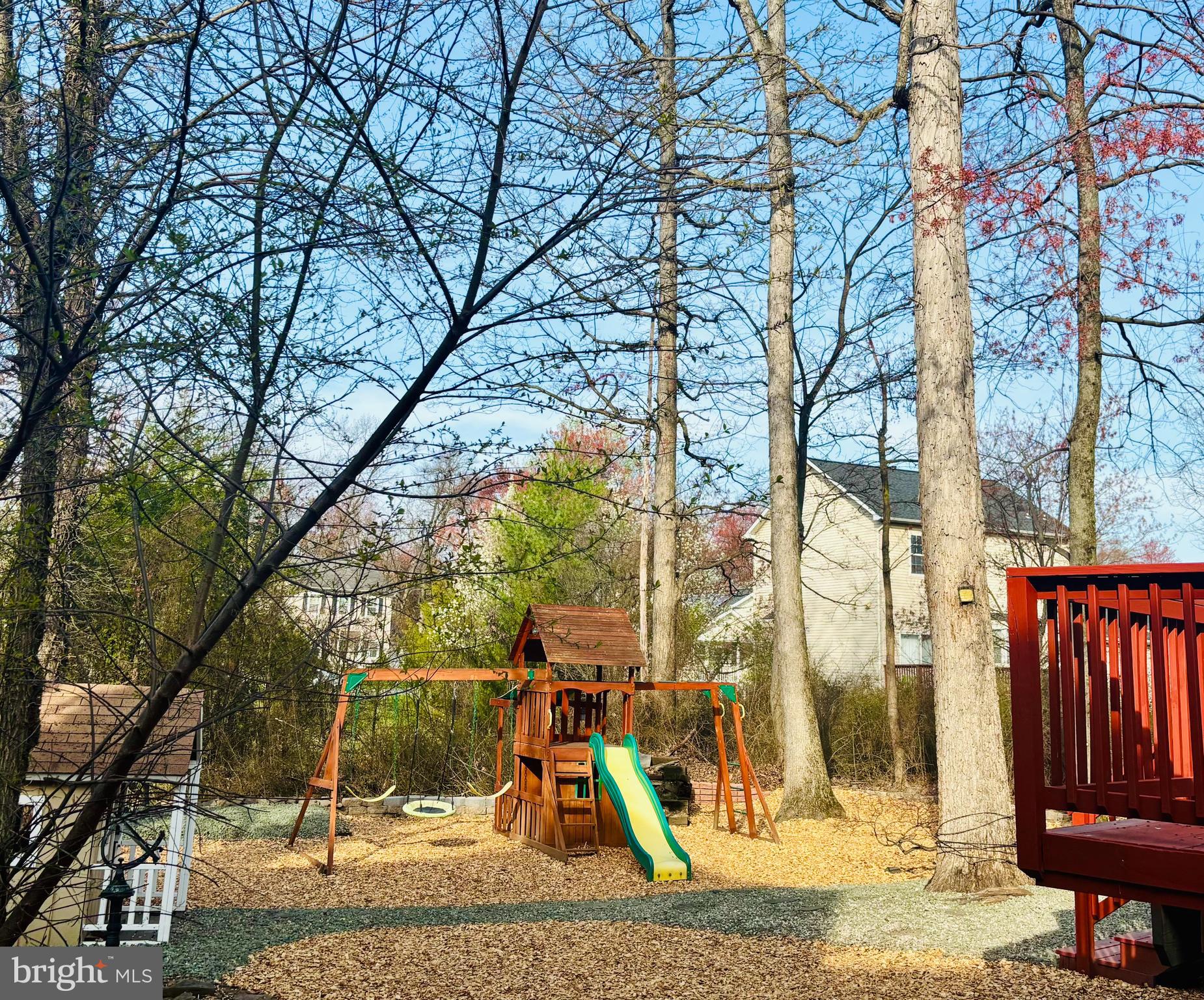 7213 Waterloo Pass Elkridge, MD 21075 - Photo 60 of 60 a view of outdoor space with seating area