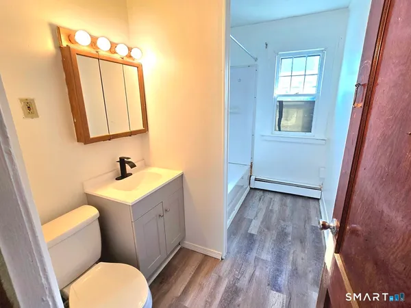 $2,000 | 70 Monroe Street, Unit 3, New Britain, CT 06051