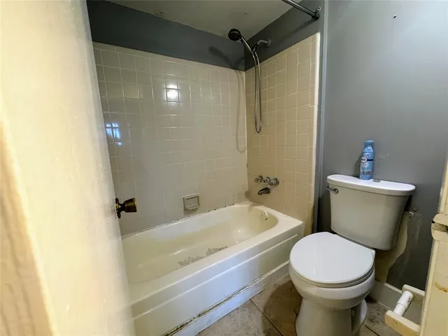 $1,600 | 4361 West McNab Road, Unit 17, Pompano Beach, FL 33069