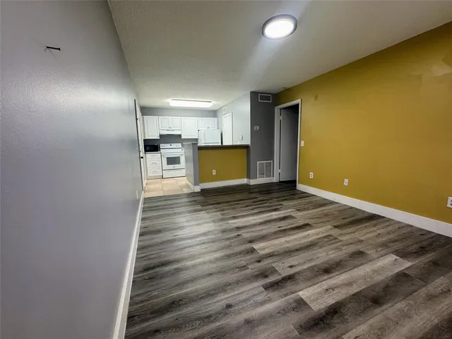 $1,600 | 4361 West McNab Road, Unit 17, Pompano Beach, FL 33069