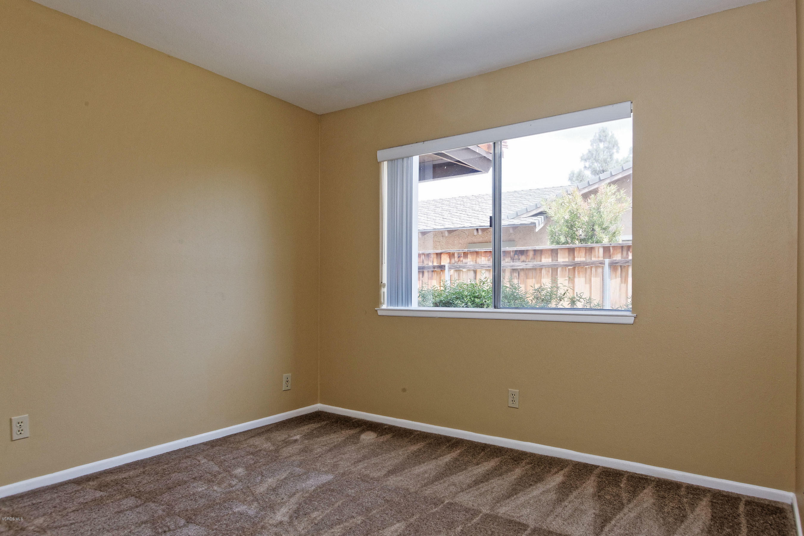 4774 Summit Avenue Simi Valley, CA 93063 - Photo 20 of 40 23