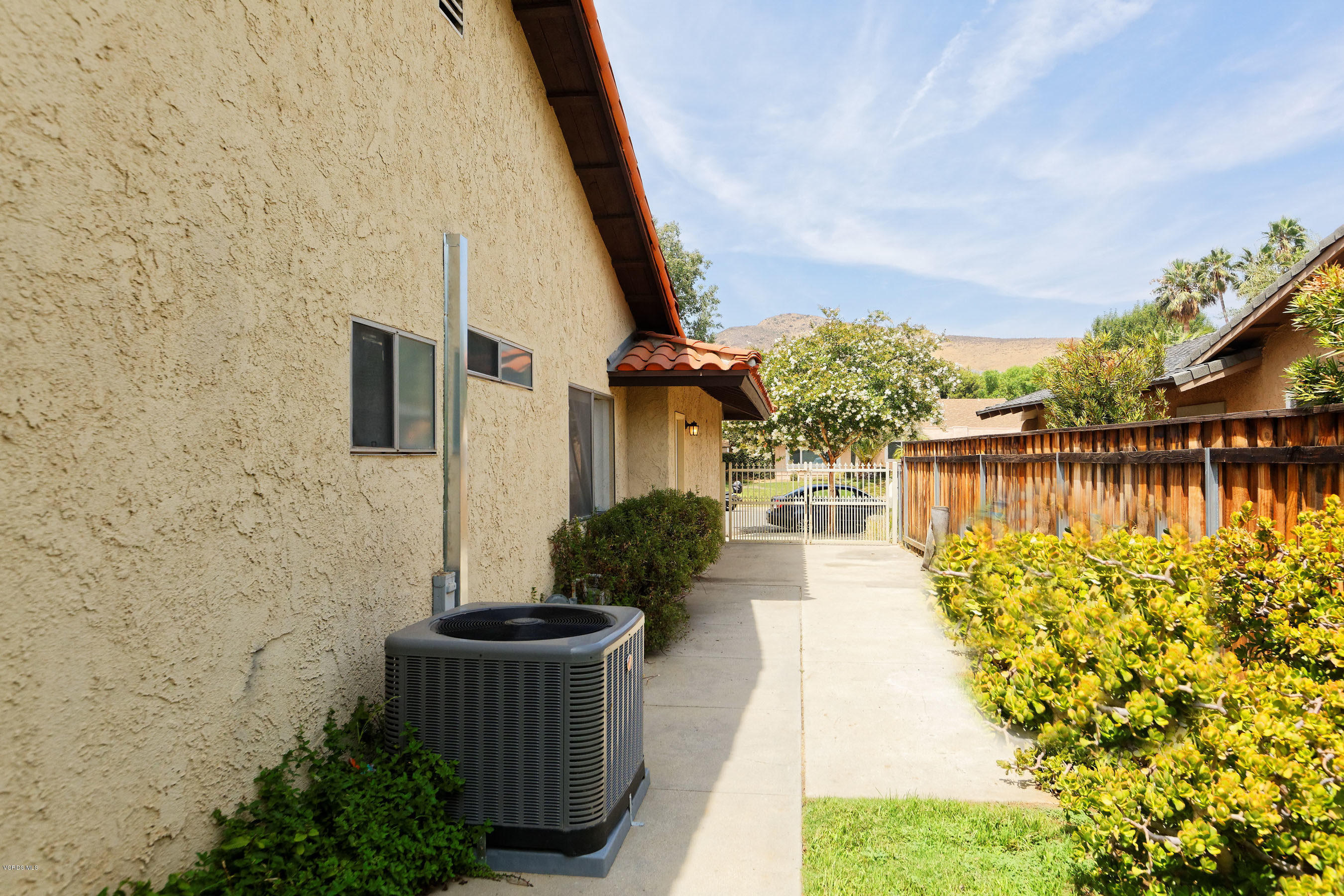4774 Summit Avenue Simi Valley, CA 93063 - Photo 40 of 40 42