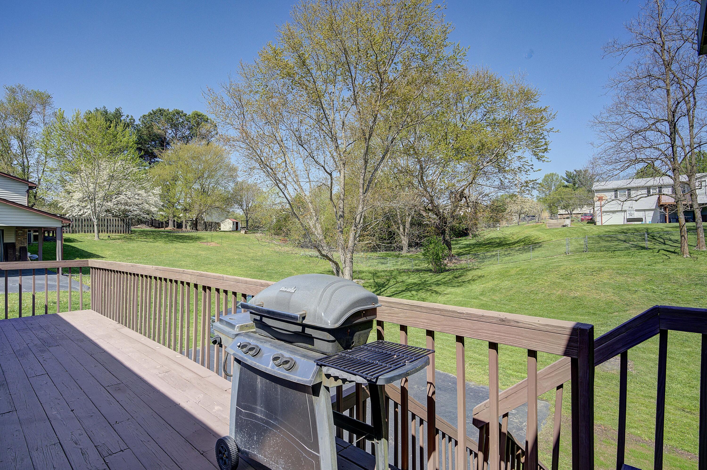 279 Gray Station Road Gray, TN 37615 - Photo 33 of 36 gray-34