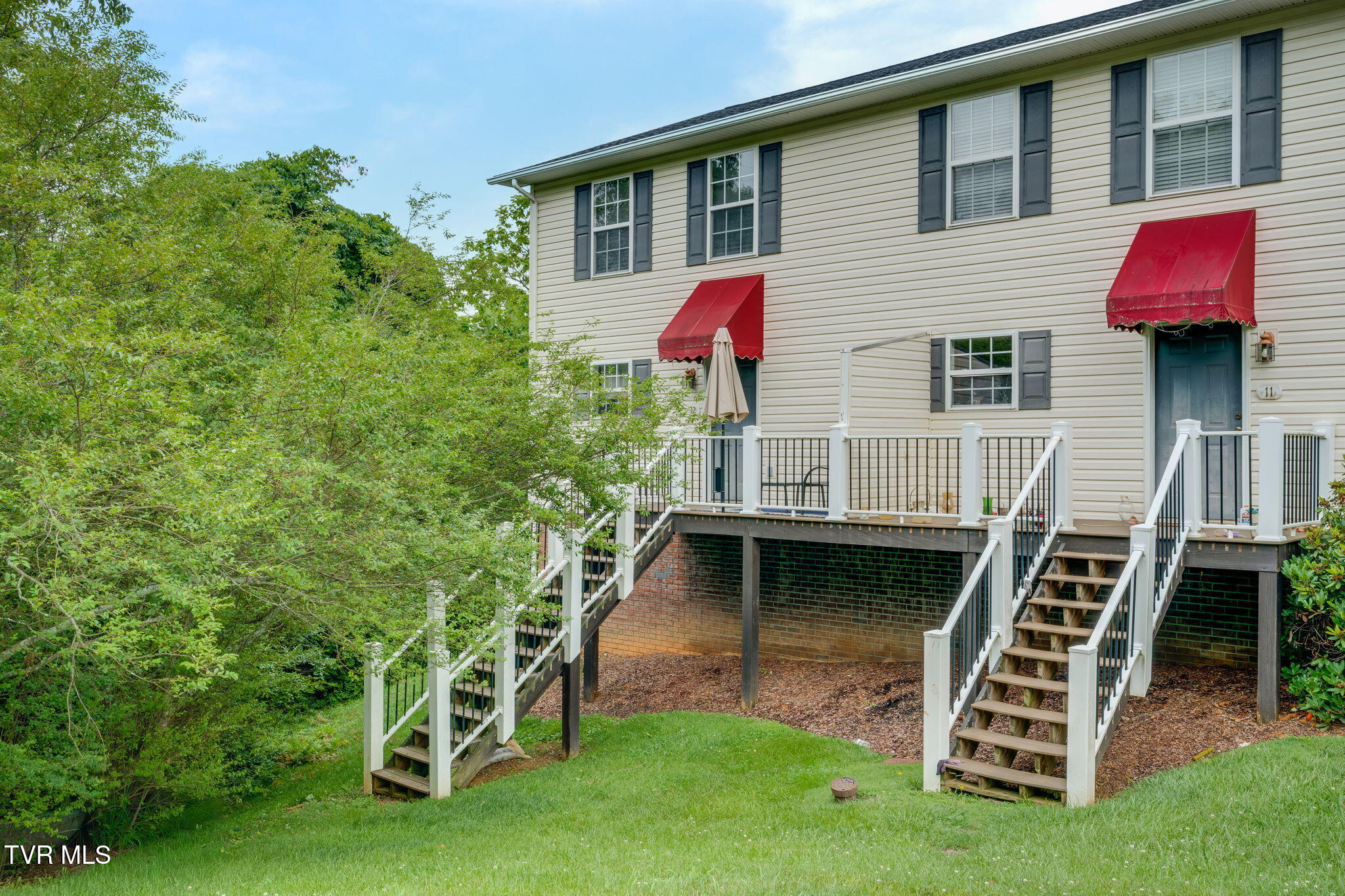 2201 Cherokee Road, Unit 12 Johnson City, TN 37604 - Photo 1 of 25 001