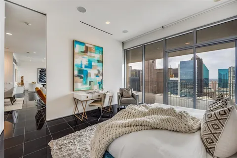 $1,650,000 | 1717 Arts Plaza, Unit 2107, Dallas, TX 75201