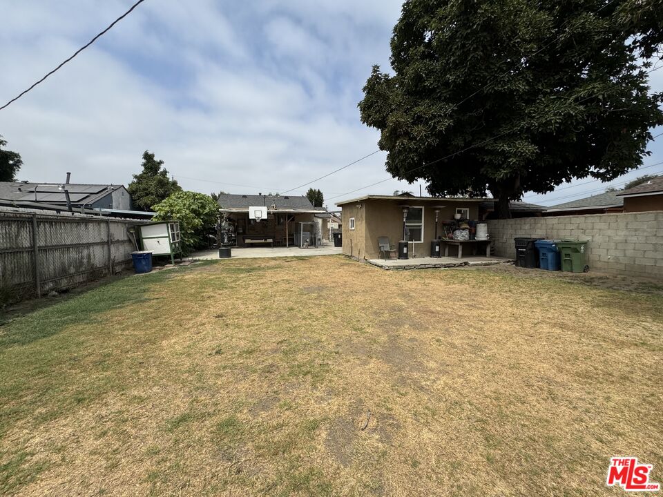 14422 South Butler Avenue Compton, CA 90221 - Photo 19 of 23 Gallery Image 19