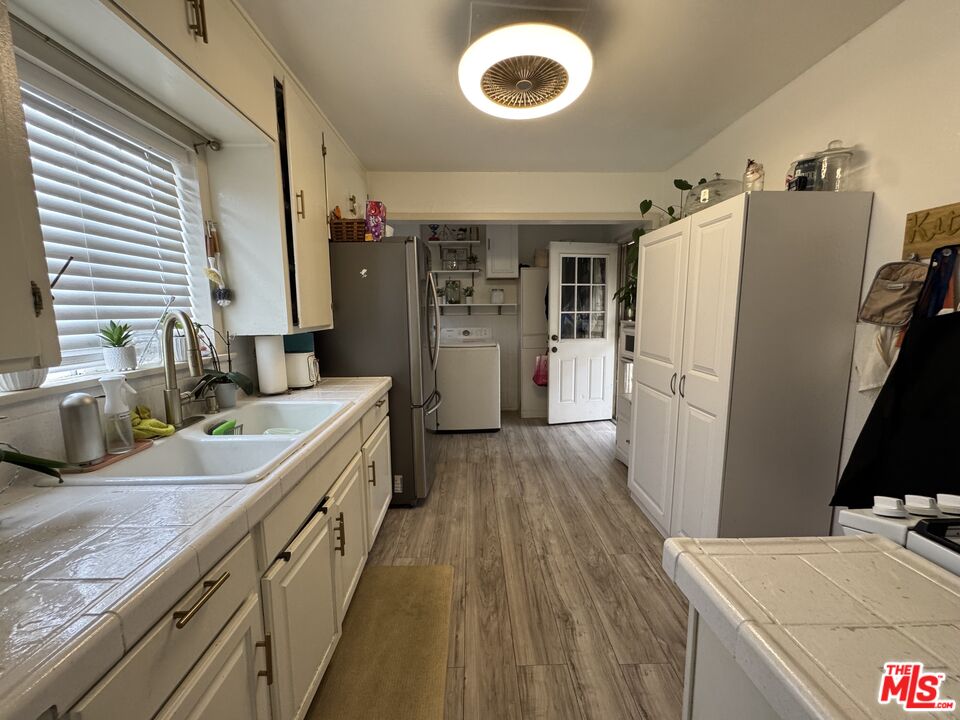 Gallery Image 7